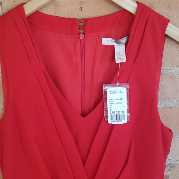 Red dress 💃 - Picture 2 of 5